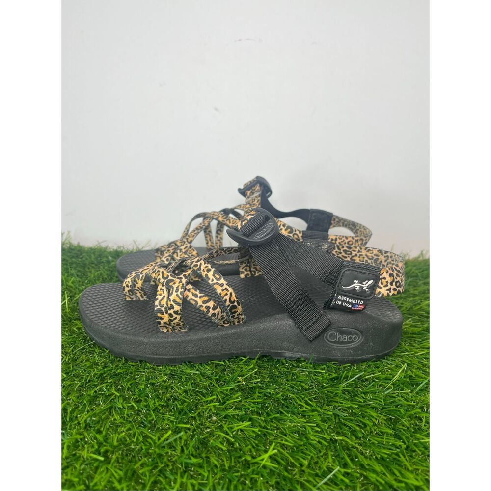 Chaco Z/2 Classic Outdoor Sandals Leopard Print - Women's Size 6